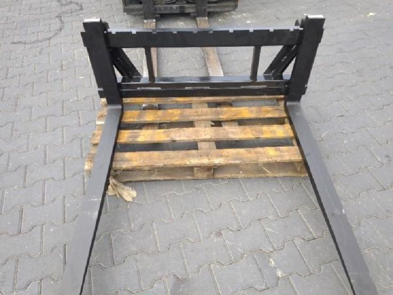 Paleciak - widły do palet. Euroramka na tur ładowacz czołowy 120CM
