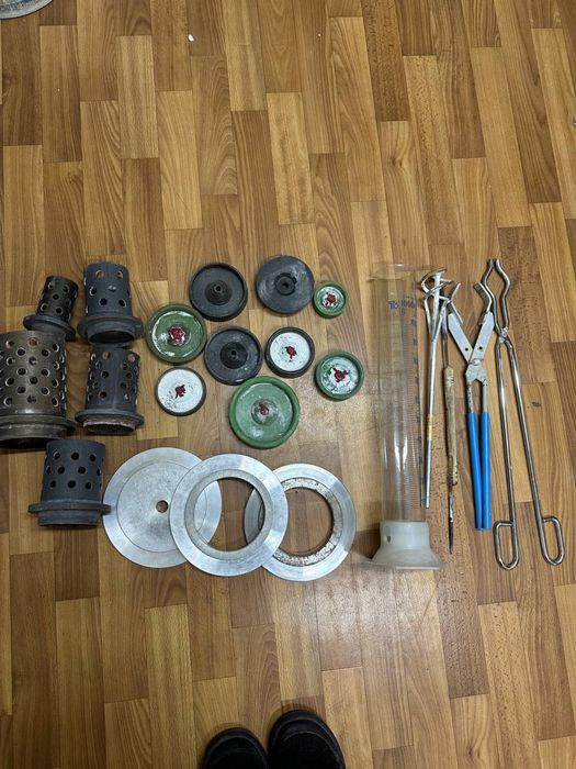 Опоки, щіпци, резинки, кільця