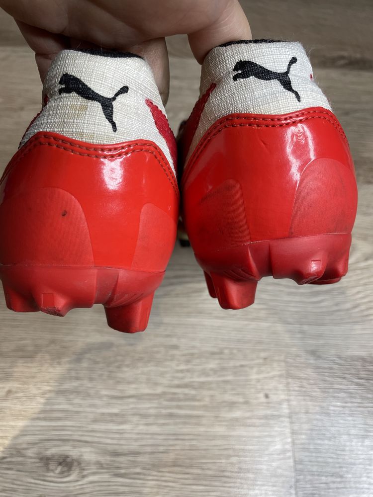 Buty piłkarskie korki Puma 43