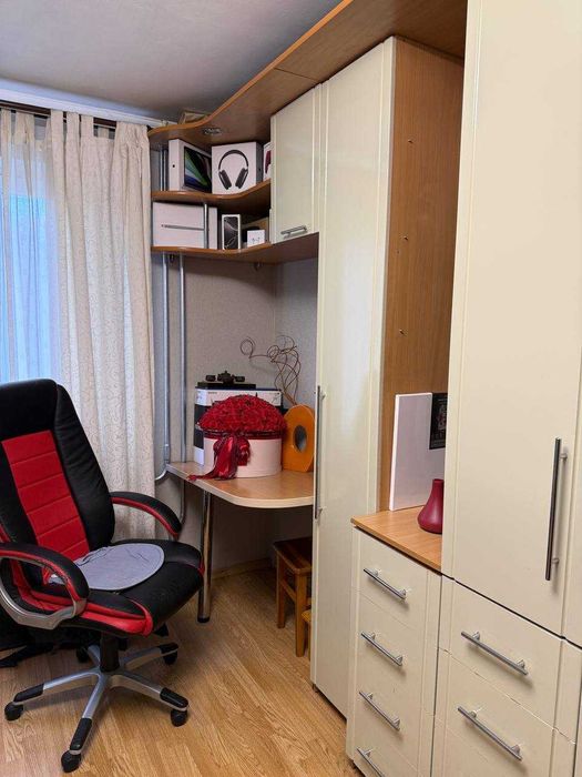 Оренда трикімнатної квартири в рні ПЗР, Епіцентр