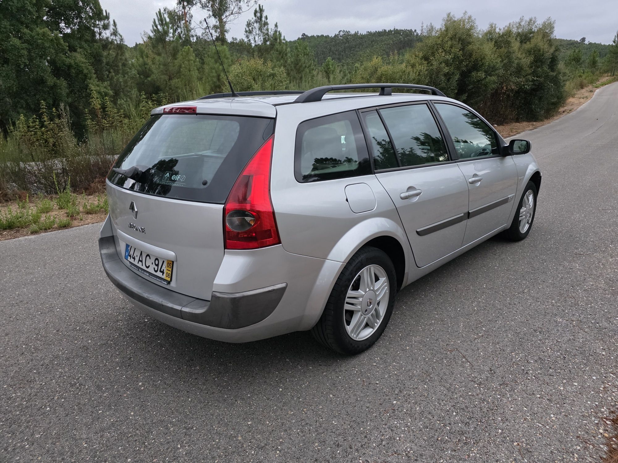Renault Megane 1.5 DCi 18 meses garantia