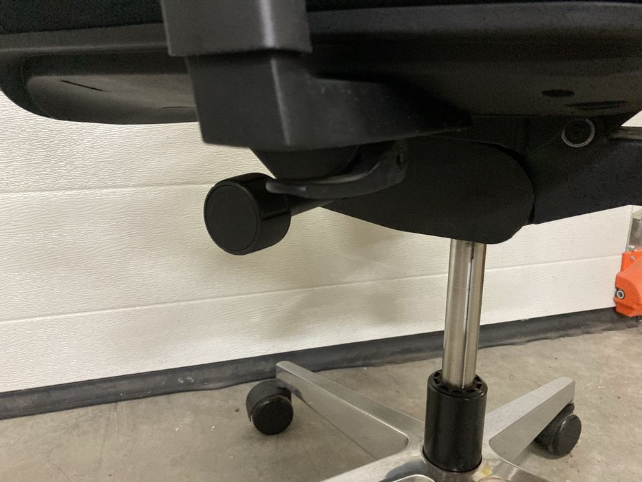 Krzesło biurowe obrotowe regulacja z niemiec solidne