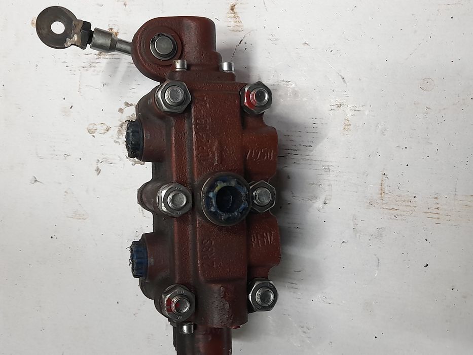 Rozdzielacz  1RBS-10-160 hydrauliczny