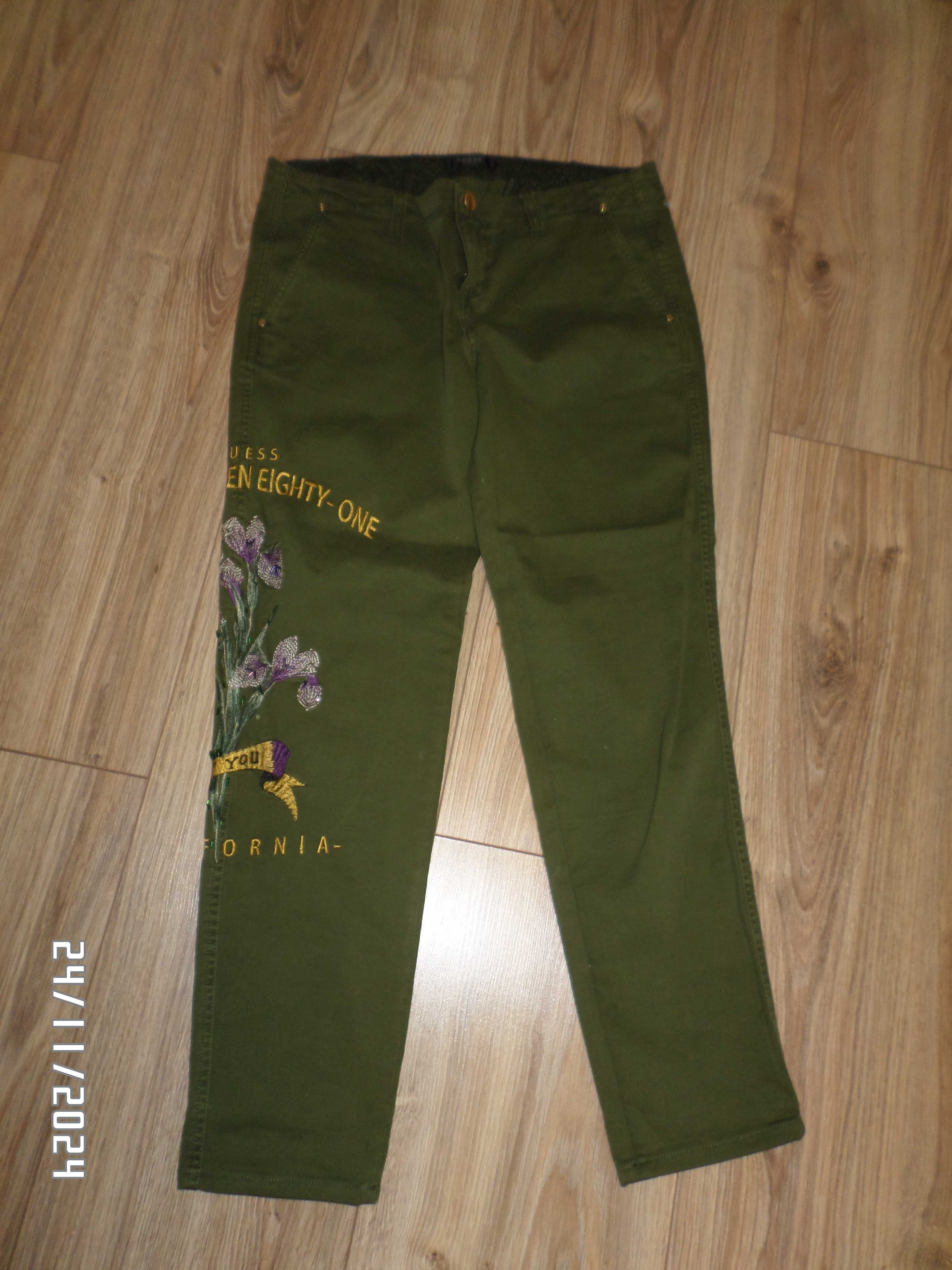 Świetne spodnie damskie jeans-GUESS-29-S/M