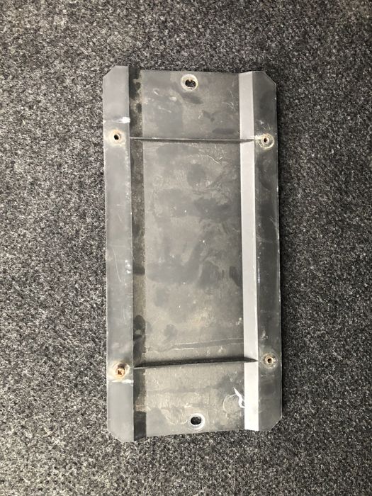 Продам рамку под номер VW JETTA