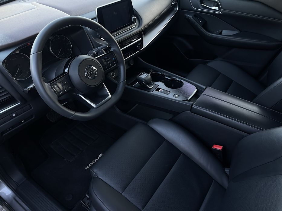 NISSAN ROGUE SV Отличное состояние