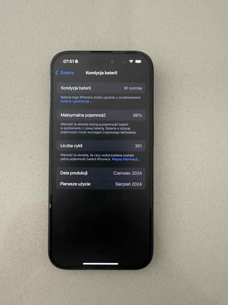 Iphon 15 pro czarny