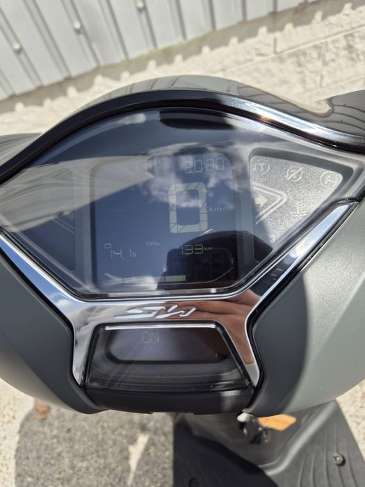 Honda SH 125 Ano 2023 Só 130km PCX