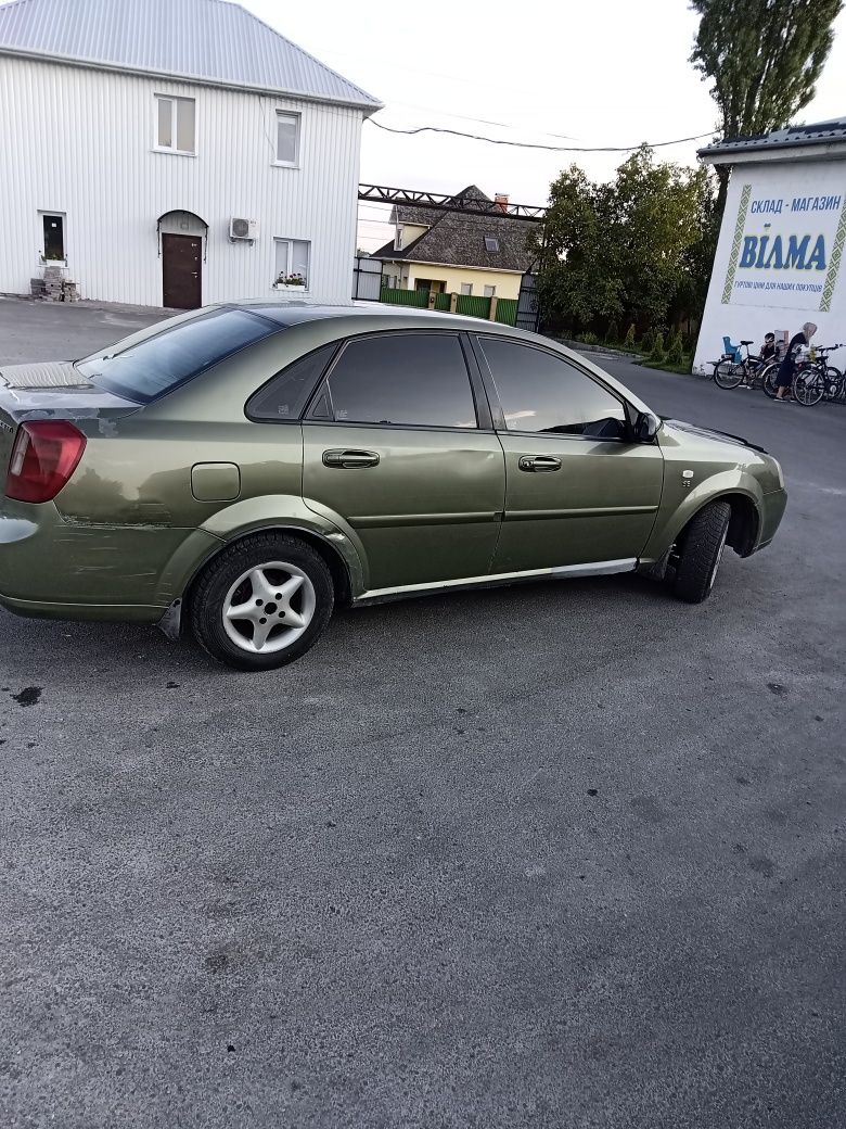 Продам Шевроле Лачетті 2005р