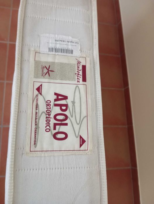 Colchão de cama de solteiro