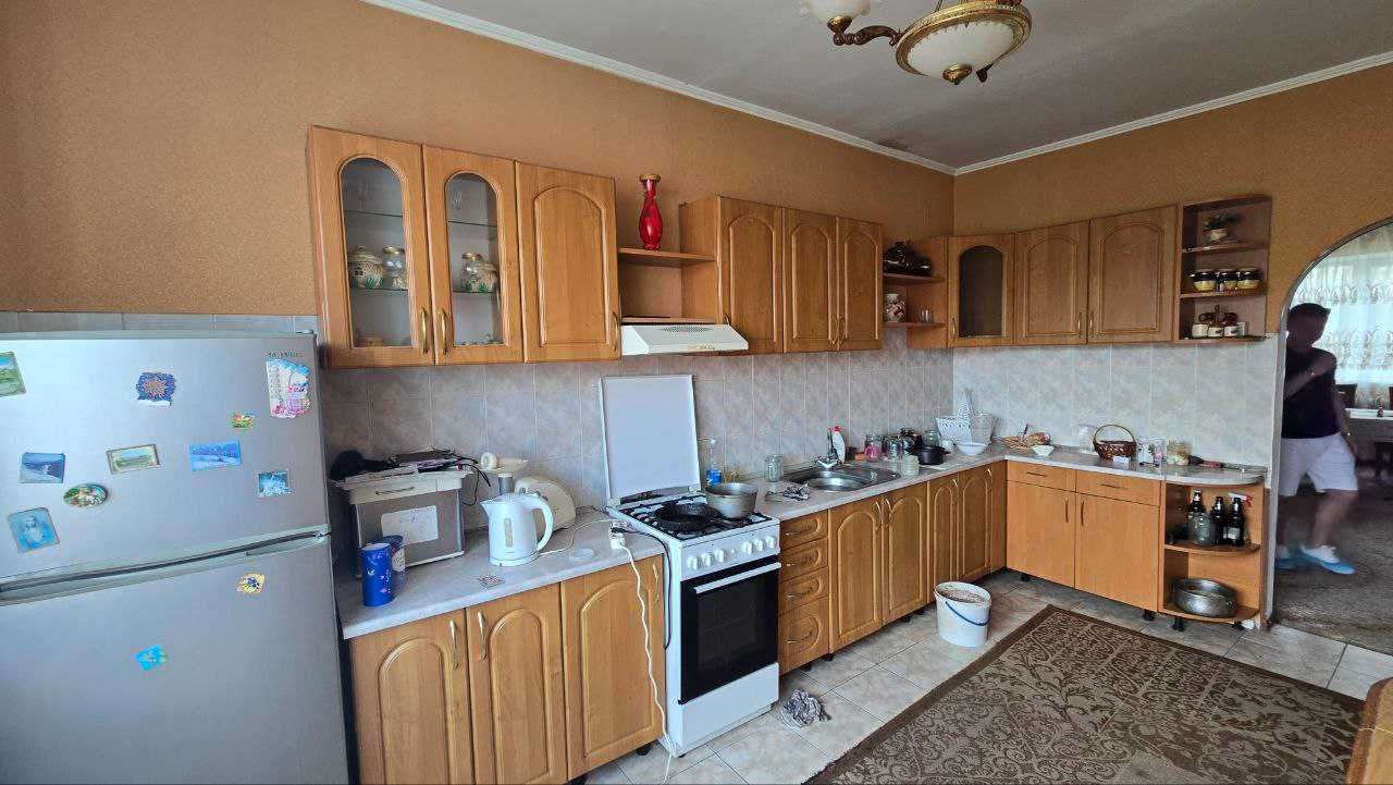 Продаж просторого будинку на Ружичній!