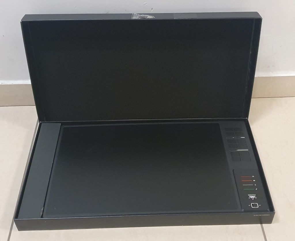 Tablet graficzny HUION WH1409