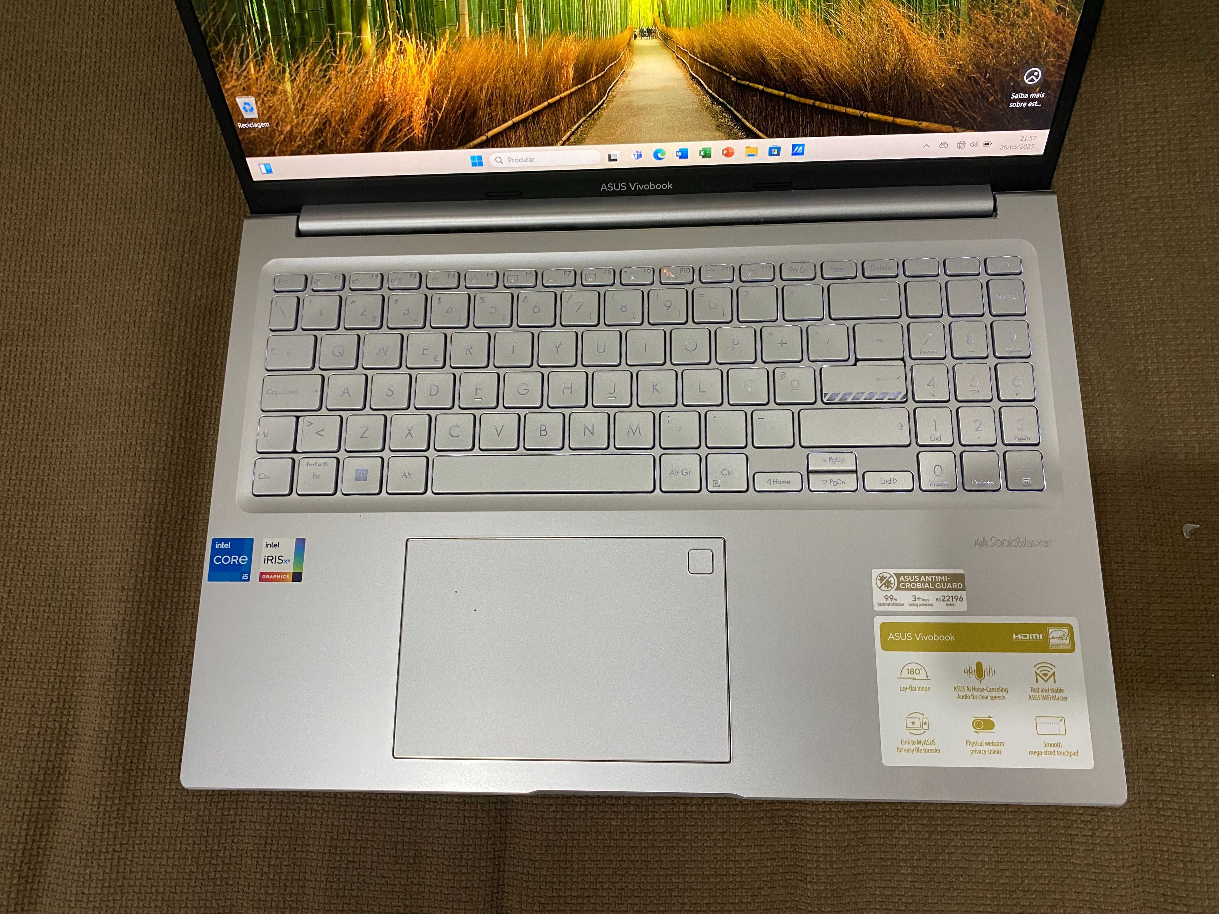 Portátil Asus Vivobook F1605Z (Novo)