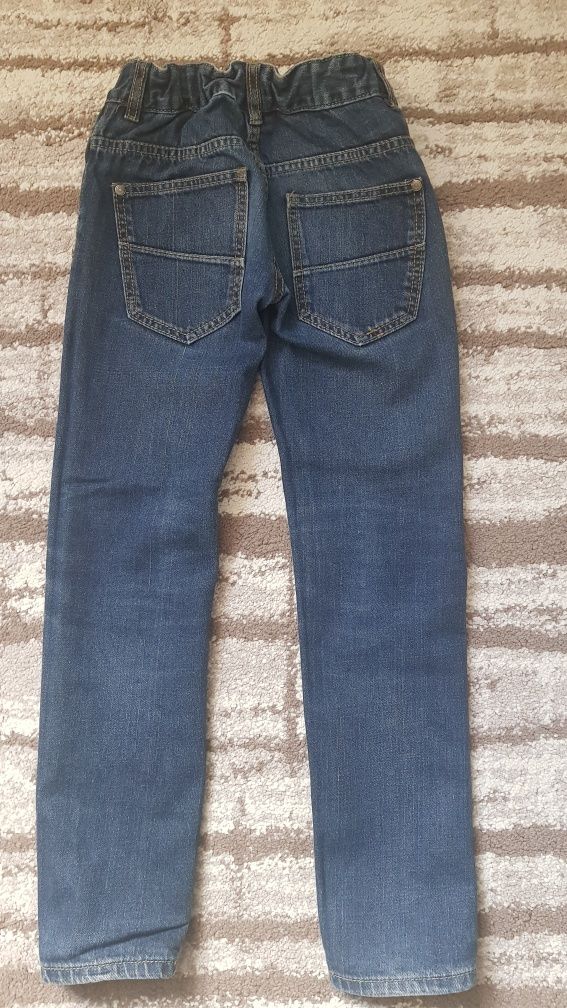 (6) Spodnie jeans,  r. 146