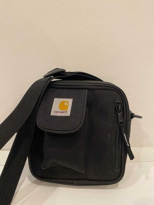 Bolsa Carharrt _ preta