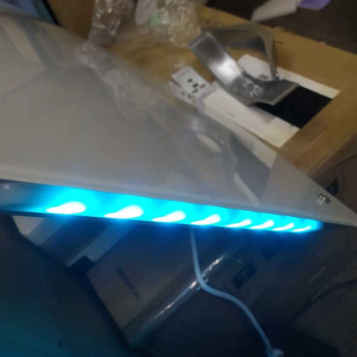 Grzejnik konwekcyjny oswietlenie led Bornholm Curved Ambient