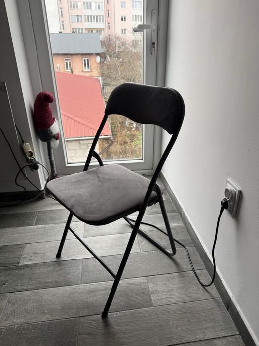 Стільці розкладні