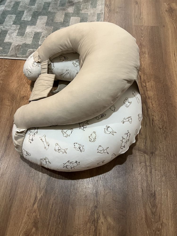 Almofada com apoio dorsal