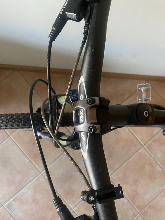 Bicicleta SPECIALIZED 26X2.00 ( L )
