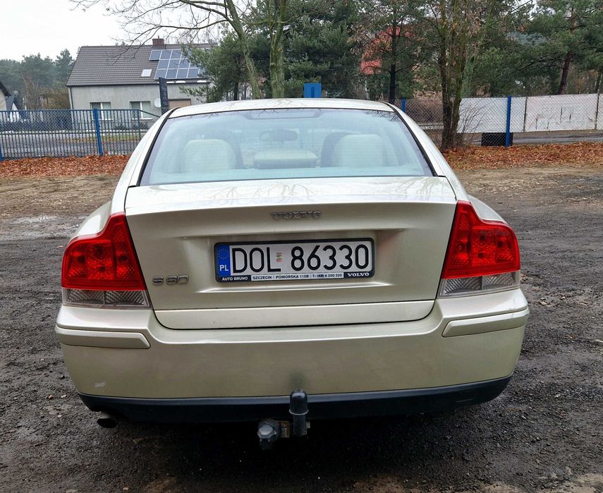 Volvo S60 2.4 140KM 2006r. LPG
