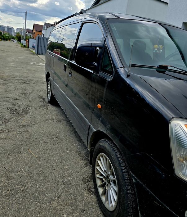 Продаю Huyndai (Starex) H-1 2007р., пасажирський 9 місць