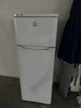 Frigorífico Indesit
