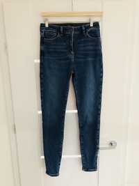 Spodnie damskie r.M jeans