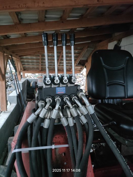 Żuraw wędka podnośnik rozdzielacz węże w zestawie.