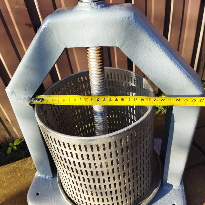 Садовый прес для отжима сока СССР