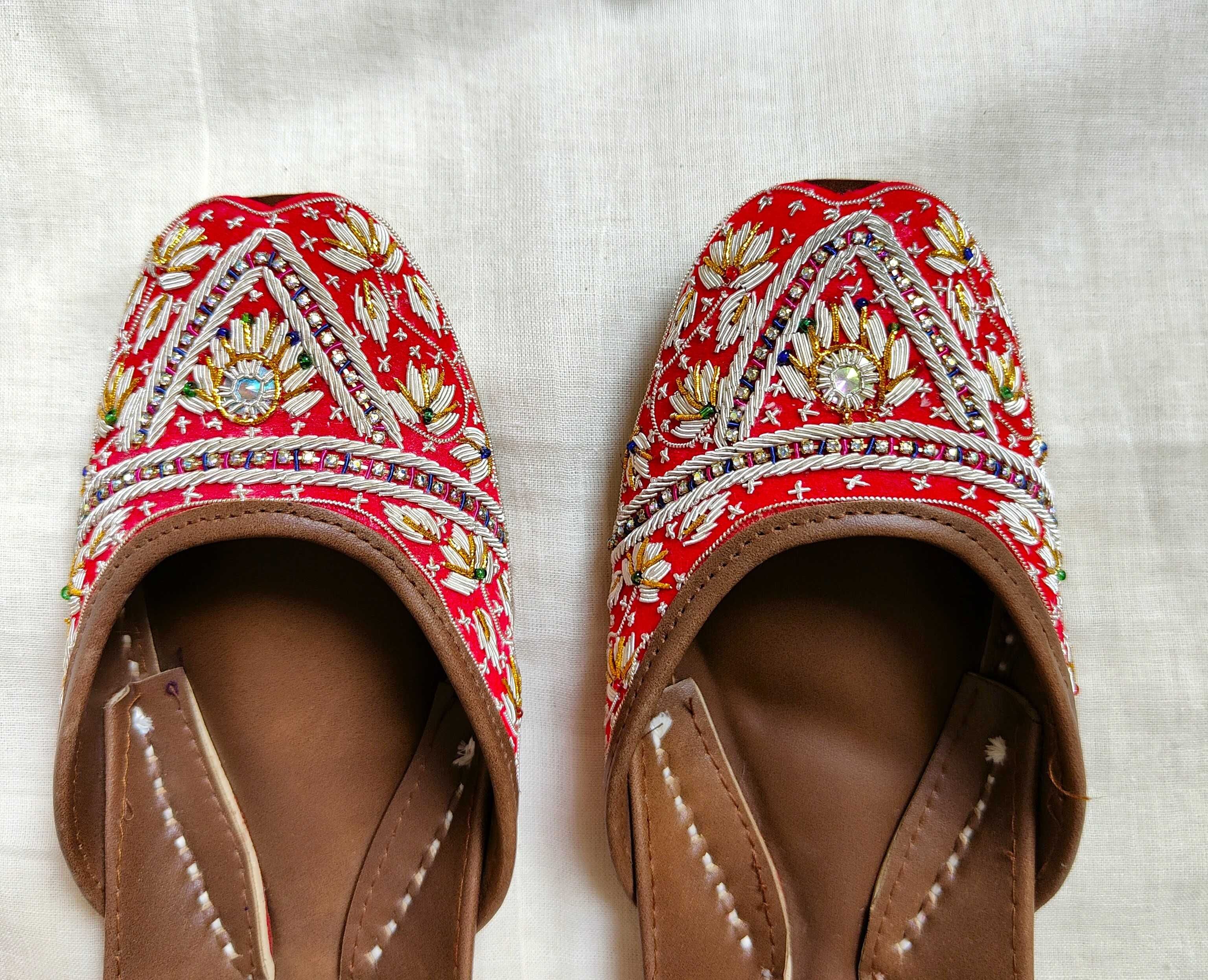 Indyjskie buty baleriny  khussa 37 zdobione orient boho księżniczka