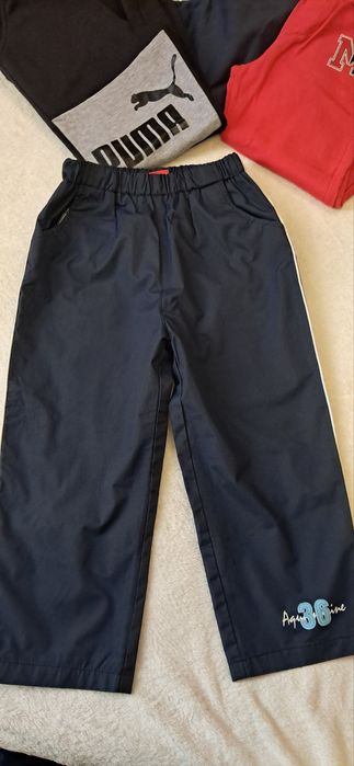 Спортивні штани.