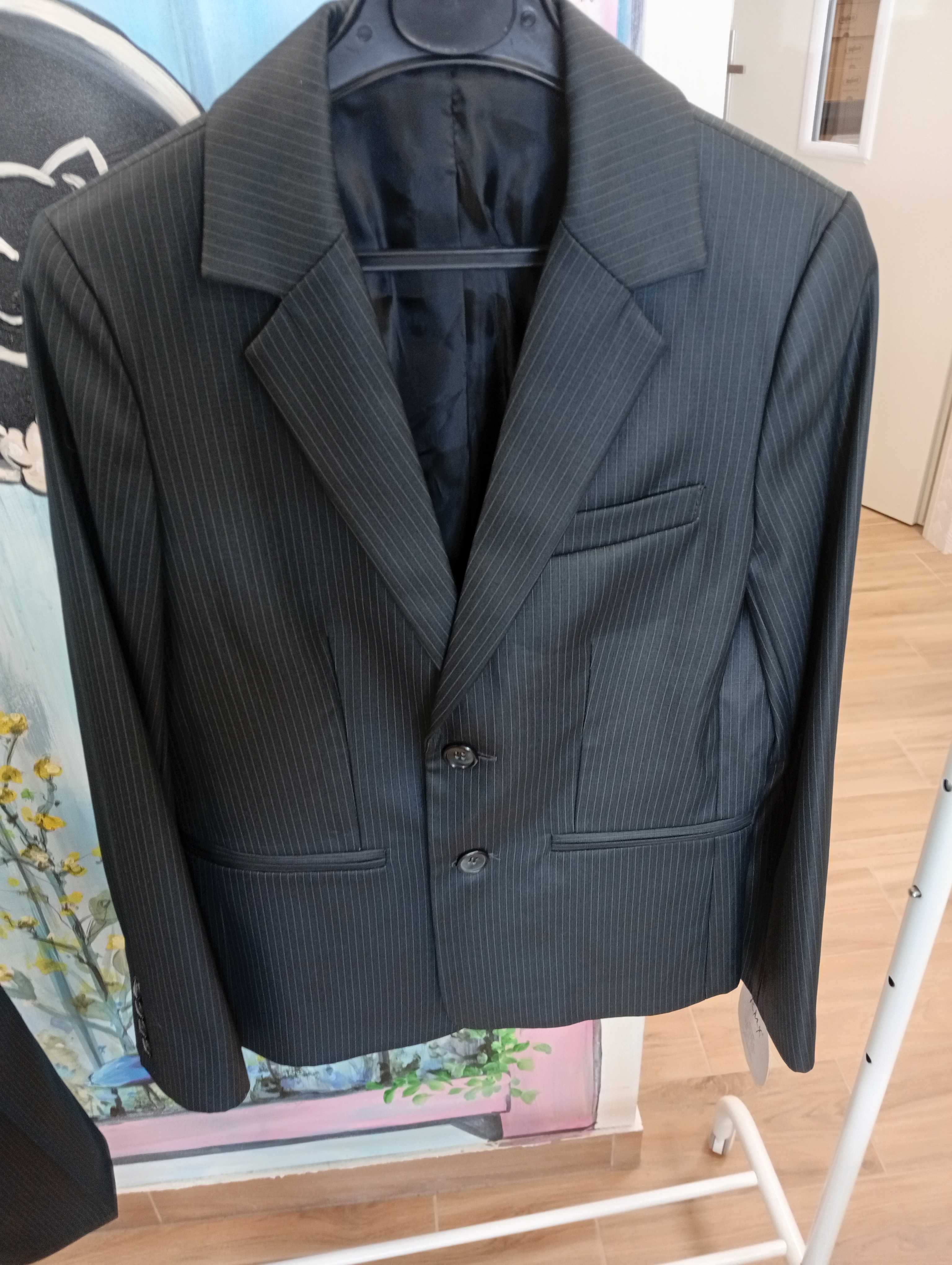 Garnitur chłopięcy czarny, Firma Remix Fashion, 10 lat