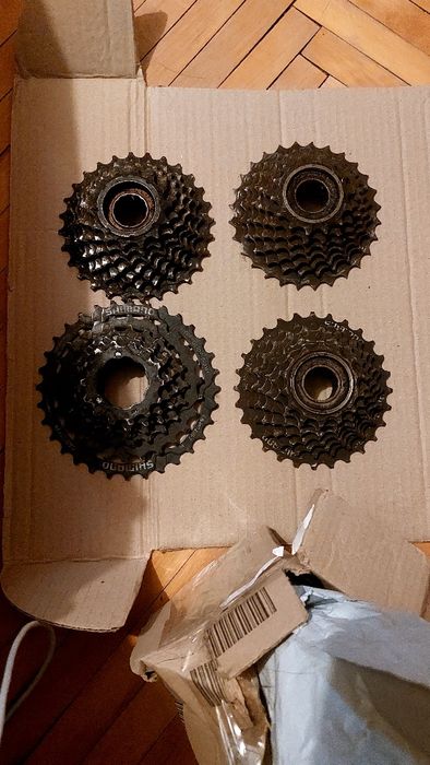 Цена за 4шт.Касеста трищотка Shimano