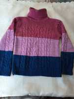 В'язаний светр  на дівчинку