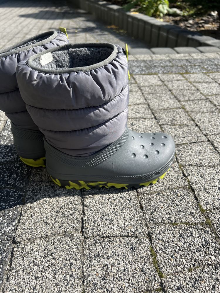 Buty zimowe śniegowce  Crocs dziecięce 32/33