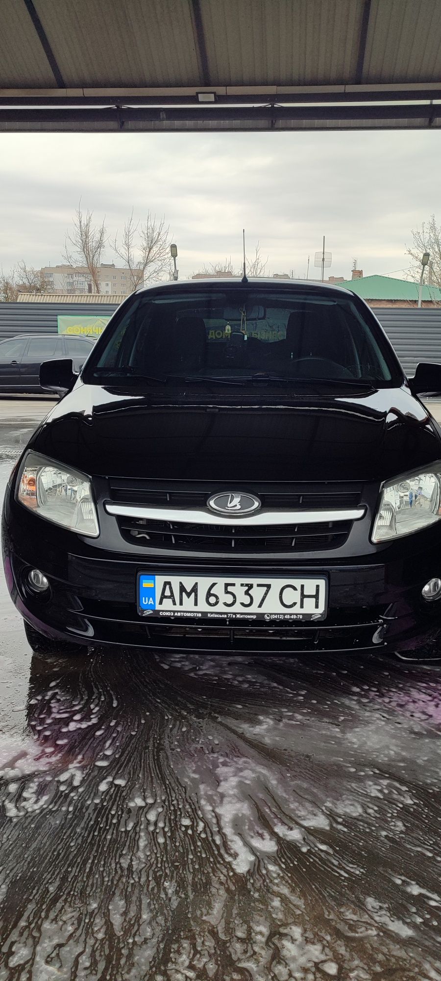 ВАЗ 2190 Granta 2013,висока під кросовер,автоматі!