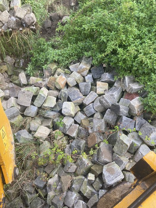 Kostka granitowa starobruk duza poniemiecka