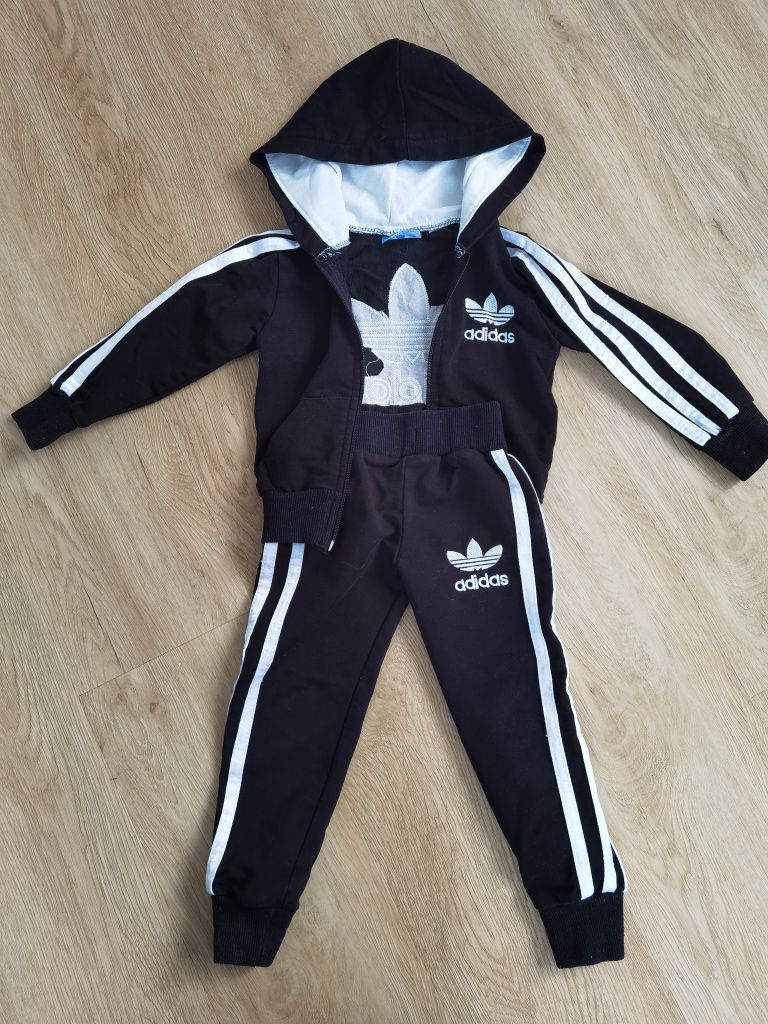 Dres dwuczęściowy Adidas