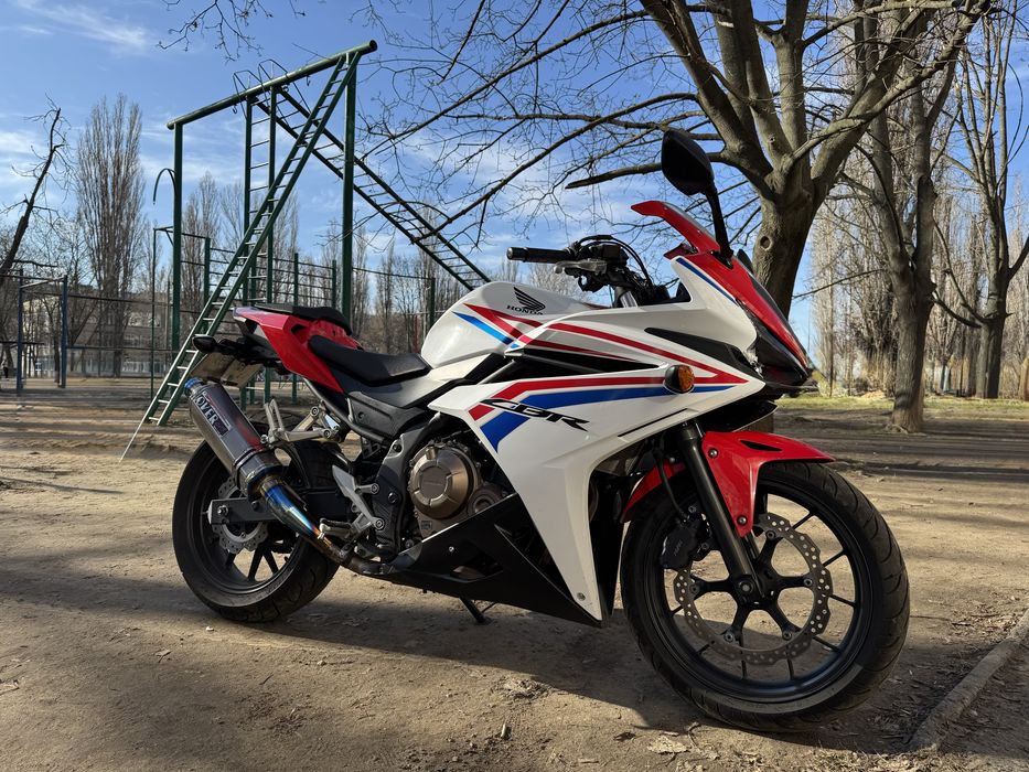 Хонда СBR     400