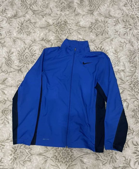 Вітровка Nike Розмір s