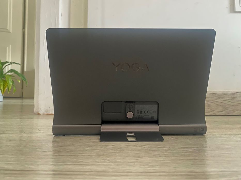 Tablet LENOVO Yoga Smart Tab - 64GB - 4GB RAM