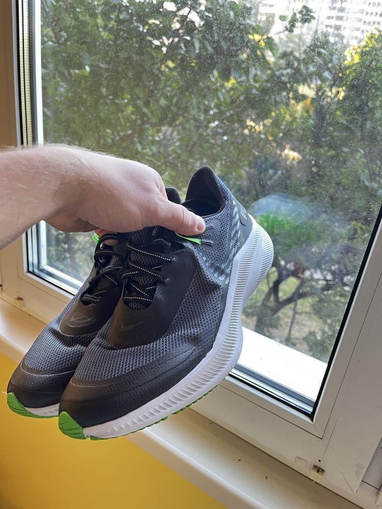 Nike Run Shield 42.5р (оригинал)