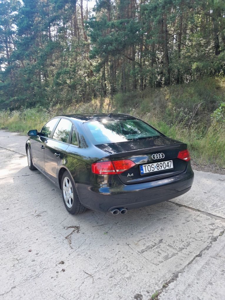 AUDI A4 B8 2.0 TDI