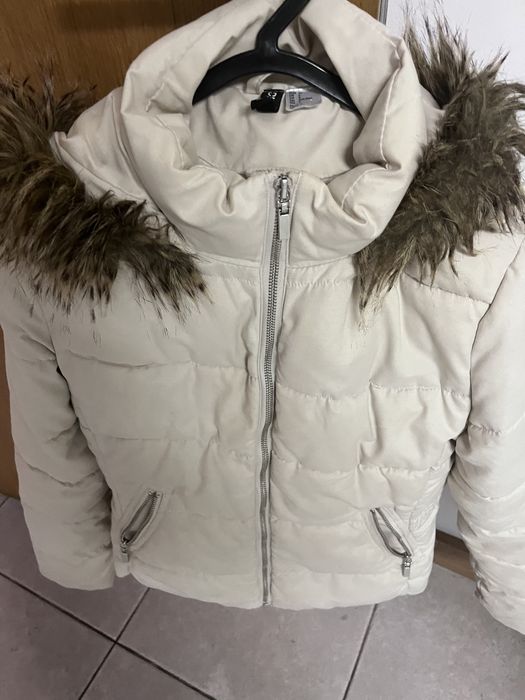 Kispo bege H&M com carapuço