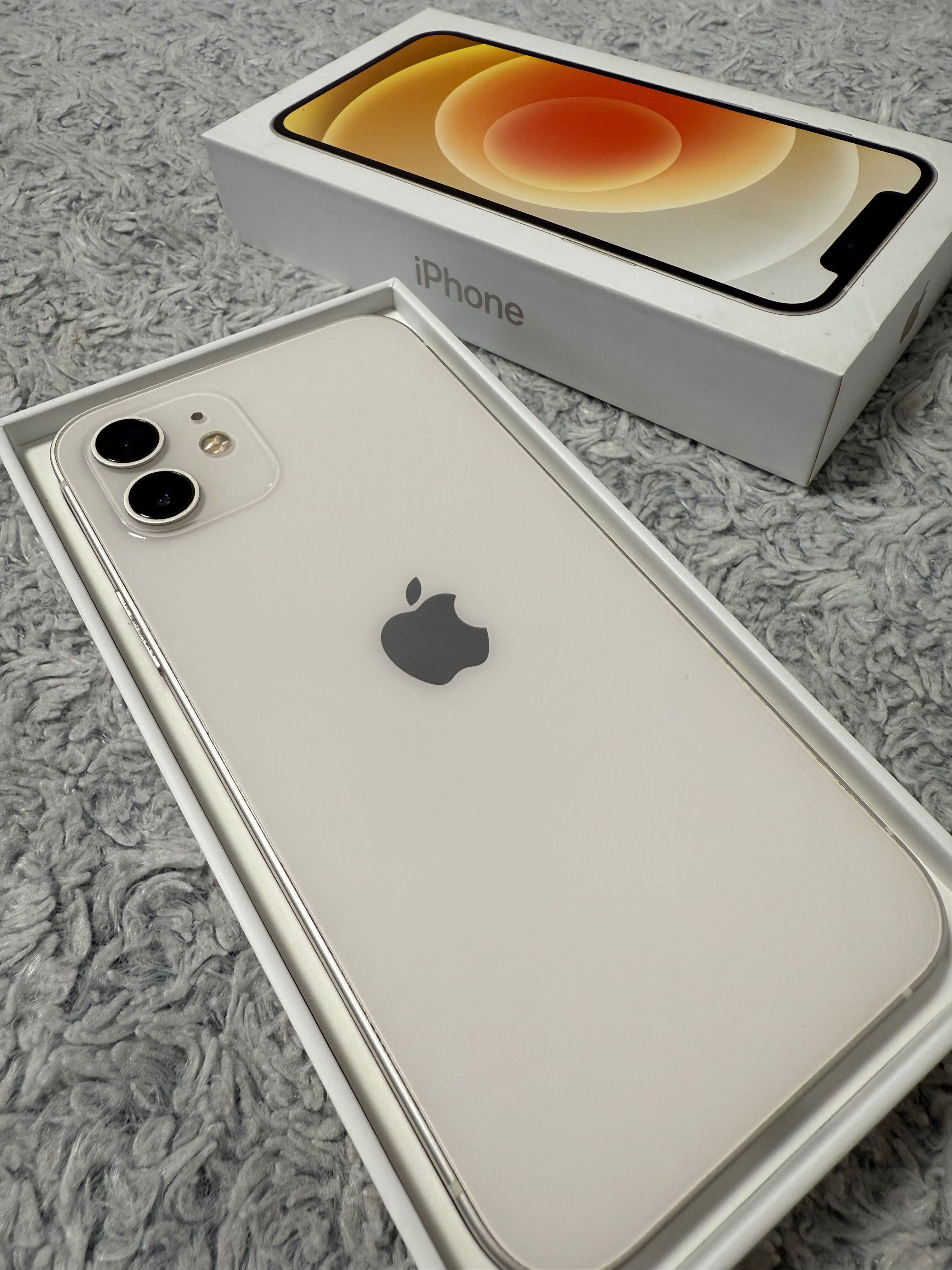 iPhone 12 128Gb з коробкою