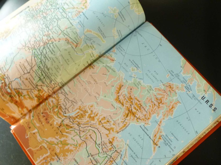 Dicionário Prático Ilustrado Luso - Brasileiro - Lello