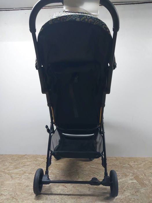 Chicco Glee Kompaktowy Wózek Spacerowy Do 22 Kg - Playful Black