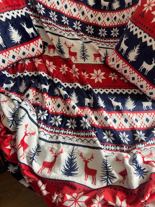 Koc Świąteczny Miękki Narzuta Ciepły 160x200 cm +2 poszewki poduszkę