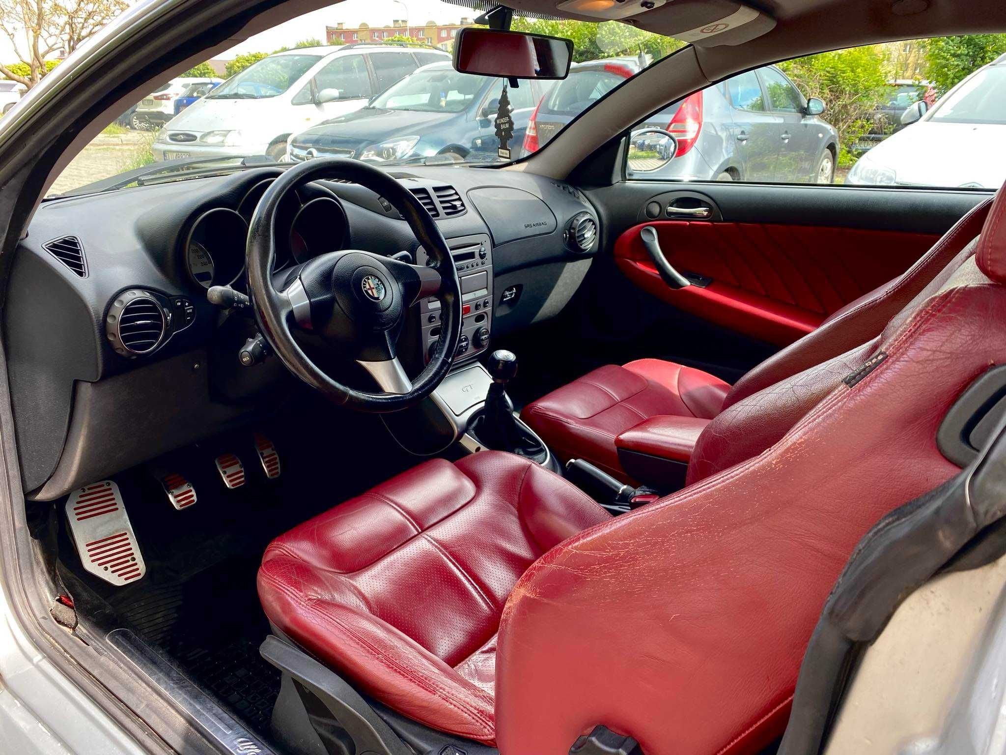 2004 Alfa Romeo GT 1.9 JTD