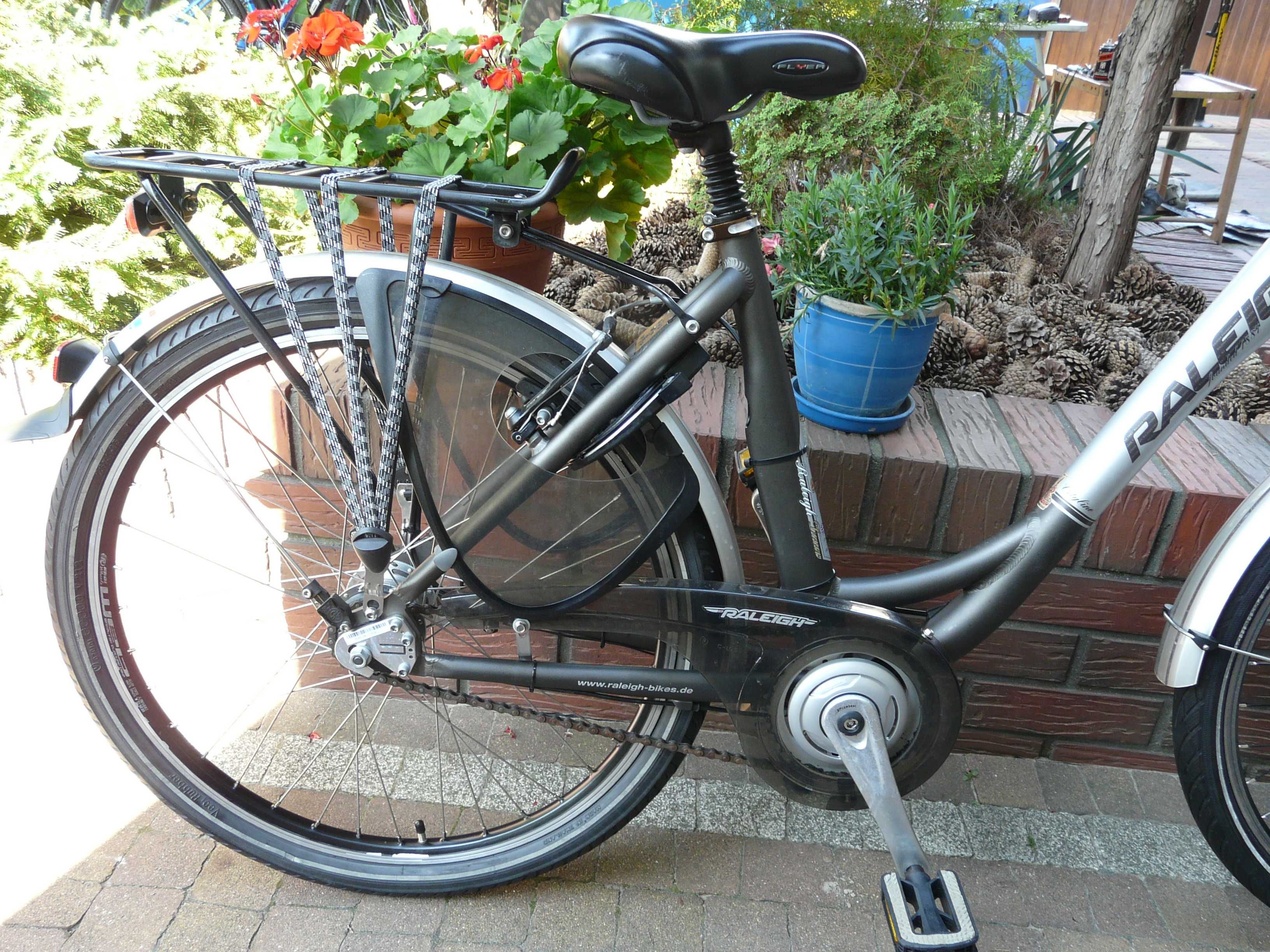 Rower miejski RALEIGH Dover Alm 26"/45 nożny hamulec-Britisch